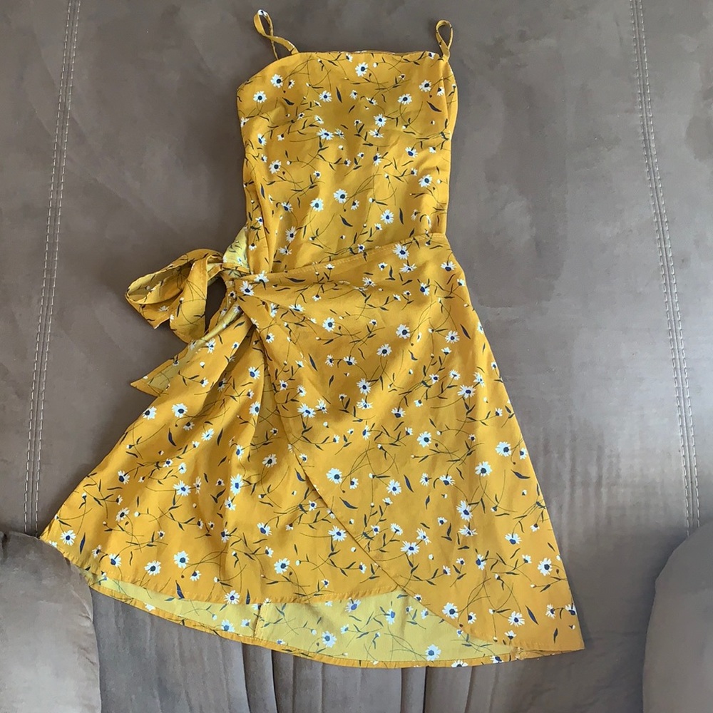 Really pretty sun dresss